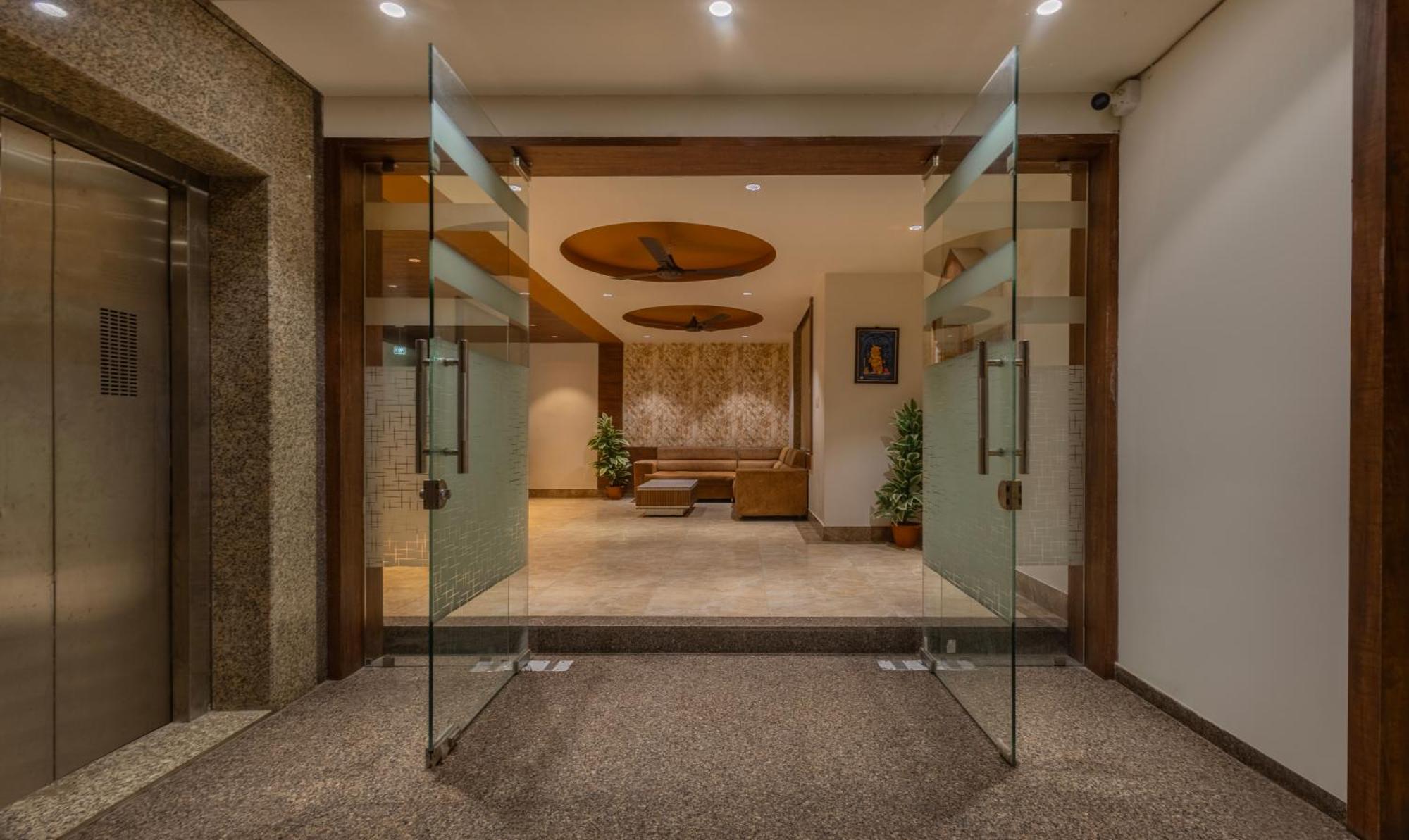 Treebo Eden Park, Ahmedabad Hotel Watuwa Eksteriør billede