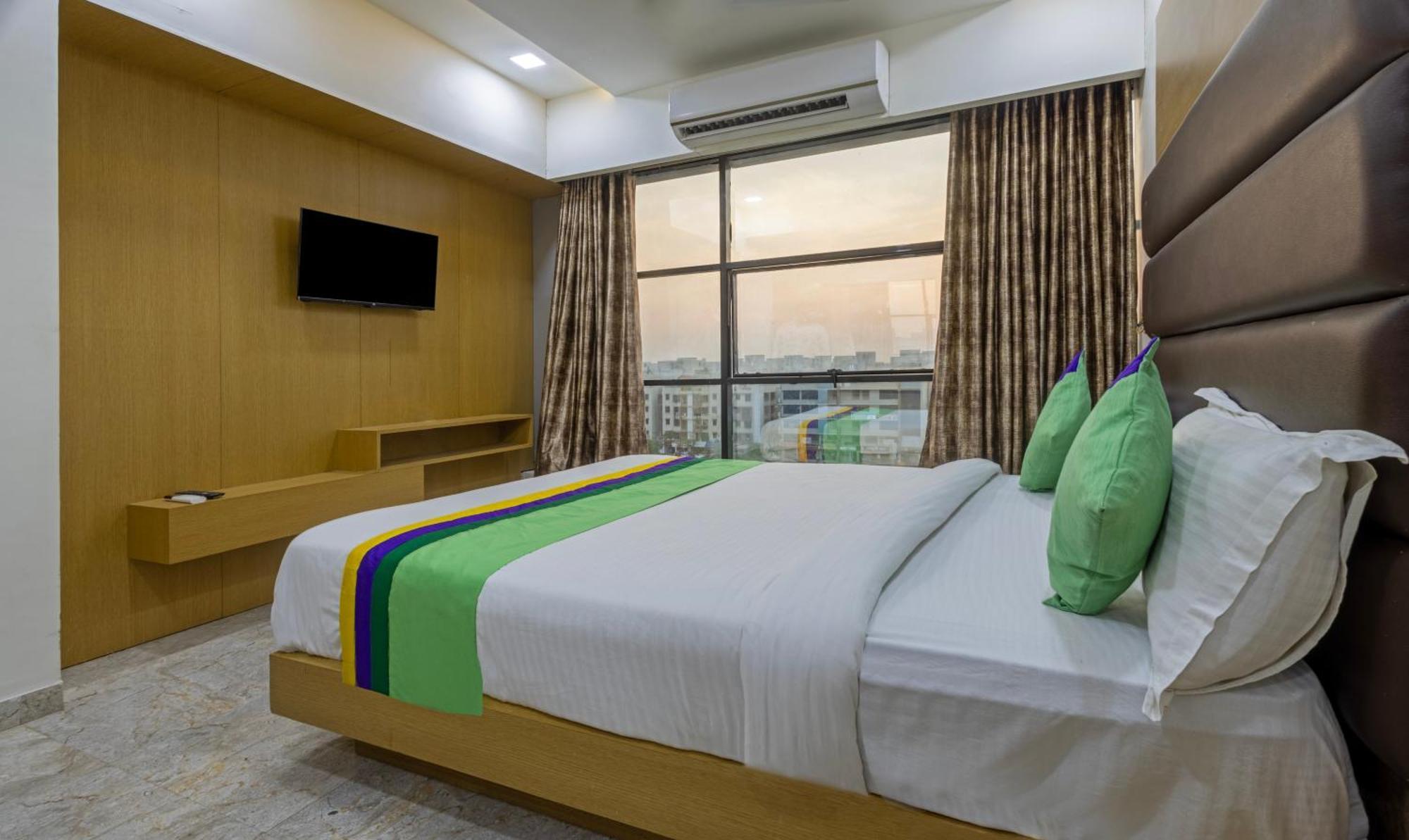 Treebo Eden Park, Ahmedabad Hotel Watuwa Eksteriør billede